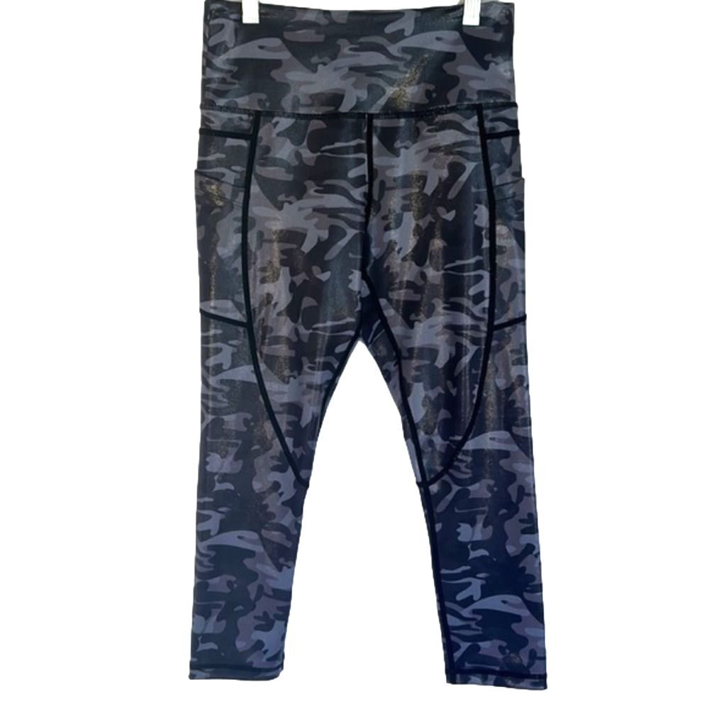 𝅺zyia Active Black and Purple Camo Lustrous Look Leggings
